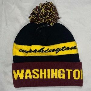 No Brand Pom Pom Beanie Hat Washington Football Team Redskins Adult Unisex NWOT